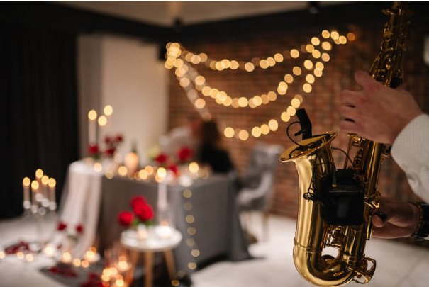 hire saxophonist mallorca