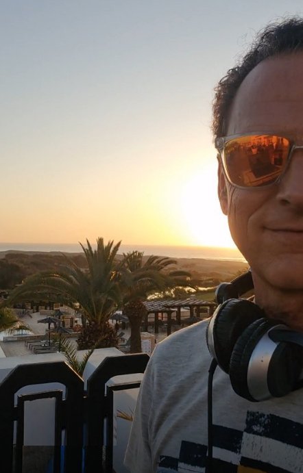 yamo hire djs in palma